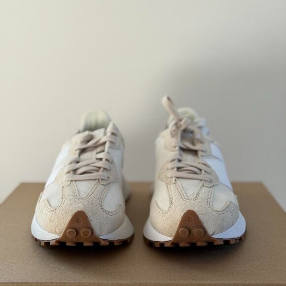 Figs New Balance 327 in Cream, Size 7.5 - Picture 8 of 12
